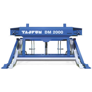Tajfun DM 2000 rönkfeladó asztal